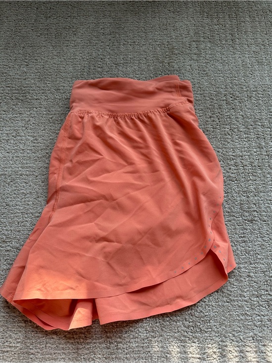 lululemon athletica Pants - Lululemon Coral Kiss Fast and Free High-Rise Classic-Fit 3” Shorts Size 10